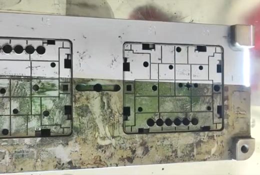 A eficiência de remoção de ferrugem do removedor de ferrugem a laser